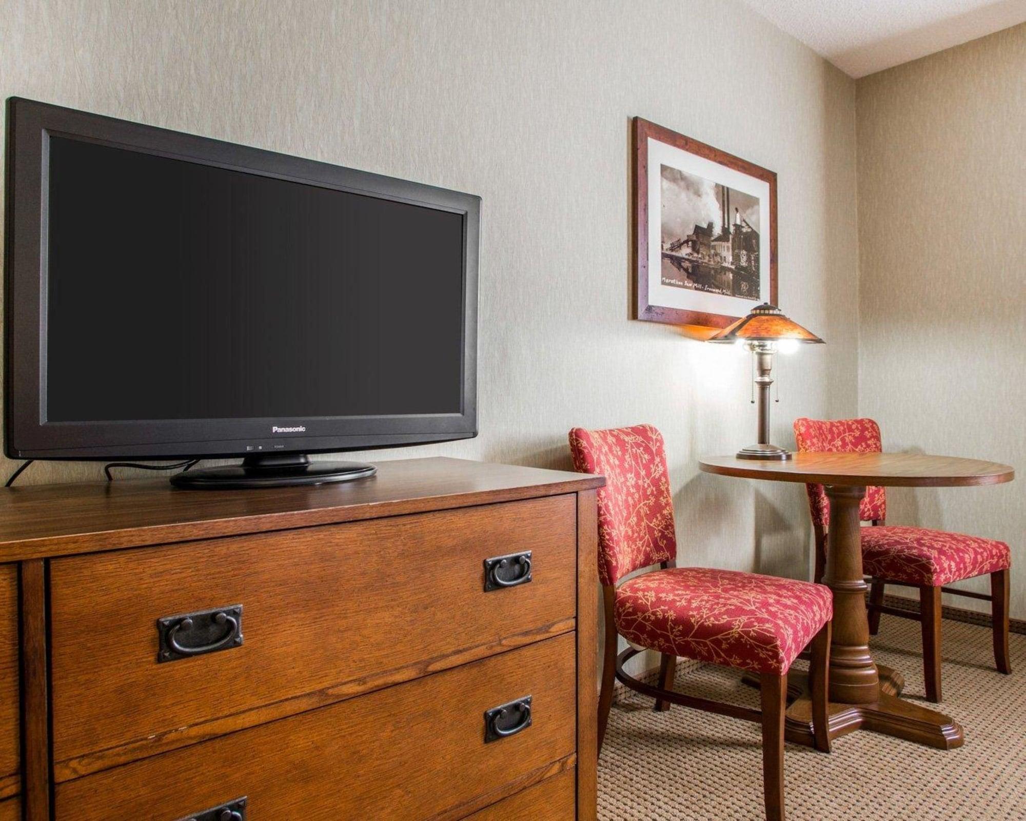 Quality Inn Ironwood Exteriér fotografie